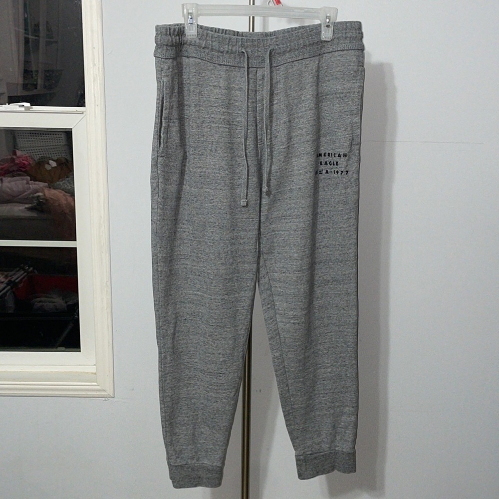 American Eagle gray jogger Sz M